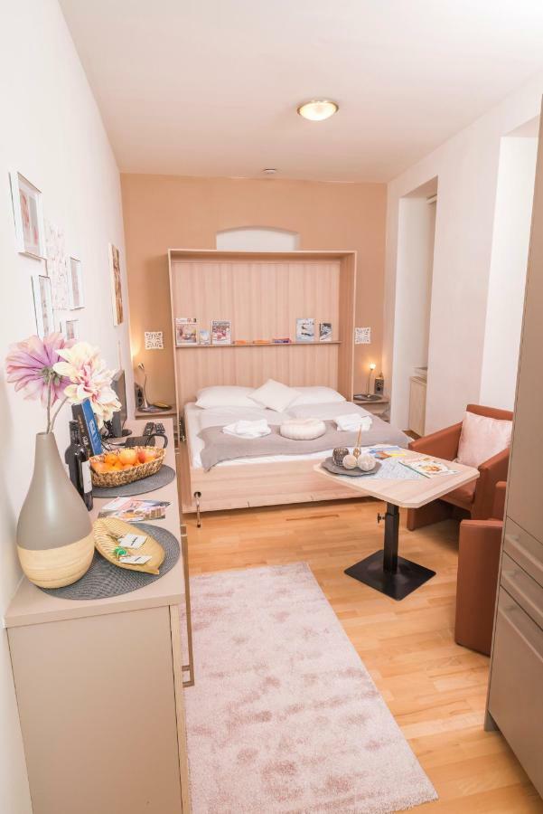 Tiny Hideaway Apartment Vienna Luaran gambar